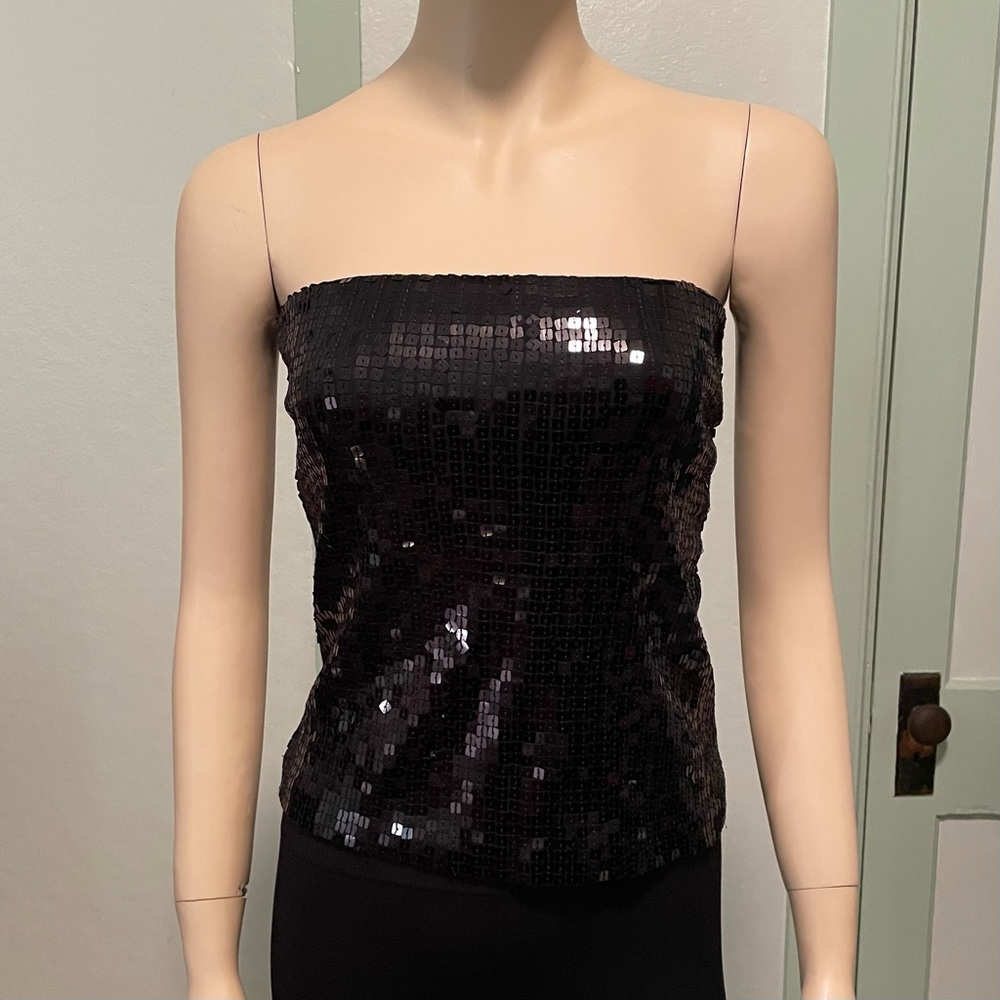 THE LIMITED Top